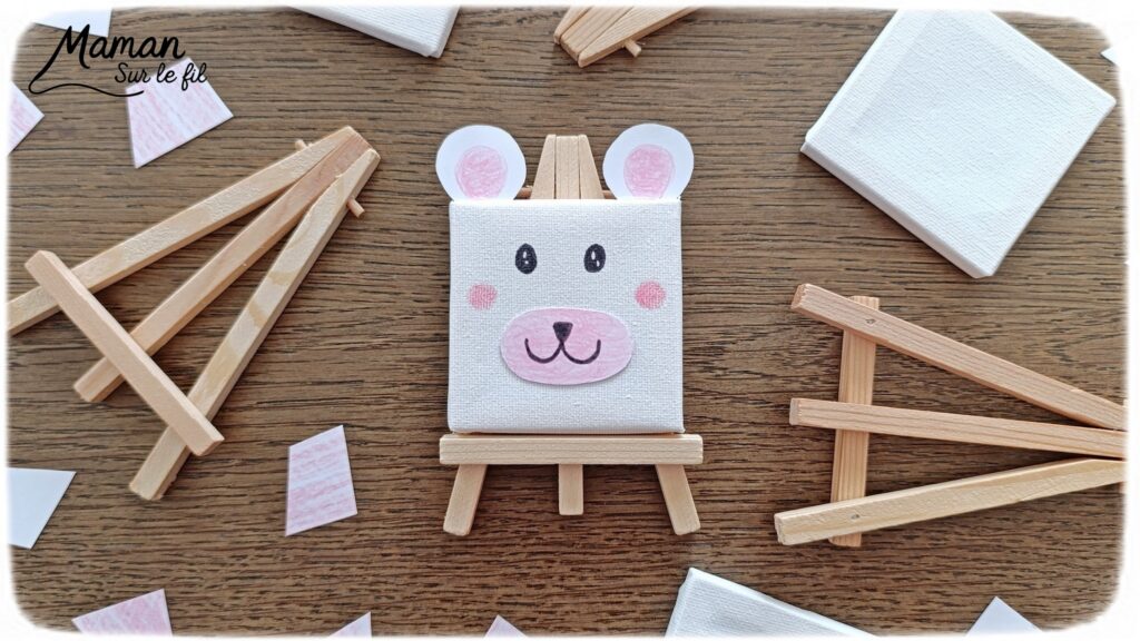 Créer un ours polaire à partir d'un mini tableau : activité créative, récup' et manuelle enfants - Mini toile et mini chevalet pour créer une tête d'ours blanc - Découpage, collage, coloriage, dessin - Cadeau à offrir Fait maison - Bricolage et décoration facile et rigolo - Thème animaux du froid, de la banquise, neige, pôles, hiver - Bricolage et décoration sympa et facile - Arts visuels maternelle et élémentaire - Cycles 1 et 2 - Créativité - tutoriel photos - mslf