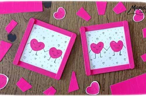 Créer des petits cadres en récup' avec un couple Coeur : activité créative, peinture, récup' et manuelle enfants - Recyclage, surcyclage de bâtonnets de glace en bois - Peinture au doigts pour le couple Coeurs et petits dessins au feutre fin noir - Tableau DIY Fait maison à offrir - Cadeau - Bricolage facile et rigolo - Thème Saint Valentin, amour, amitié, coeurs, fête des mères, pères, grands-mères, grands-pères, à offrir - Cadeau DIY - Bricolage et décoration sympa et facile - Arts visuels maternelle et élémentaire - Cycles 1 et 2 - Créativité - tutoriel photos - mslf