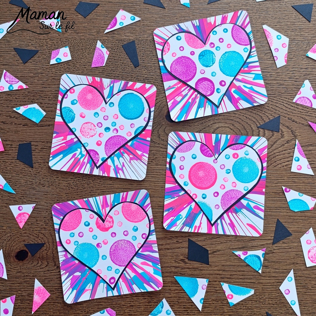 Peindre des cartes Coeurs Pop Art à l'essoreuse : activité créative, peinture et manuelle enfants - Différentes techniques de peinture ludique : à l'essoreuse à salade pour un fond coloré et moderne - Au tampon, au bouchon et au coton-tige pour les coeurs - Cadre noir pour faire ressortir le coeur - Découpage, collage - - Bricolage facile et rigolo - Thème Saint Valentin, amour, amitié, coeurs, fête des mères, pères, grands-mères, grands-pères, à offrir - Cadeau DIY - Bricolage et décoration sympa et facile - Arts visuels maternelle et élémentaire - Cycles 1 et 2 - Créativité - tutoriel photos - mslf