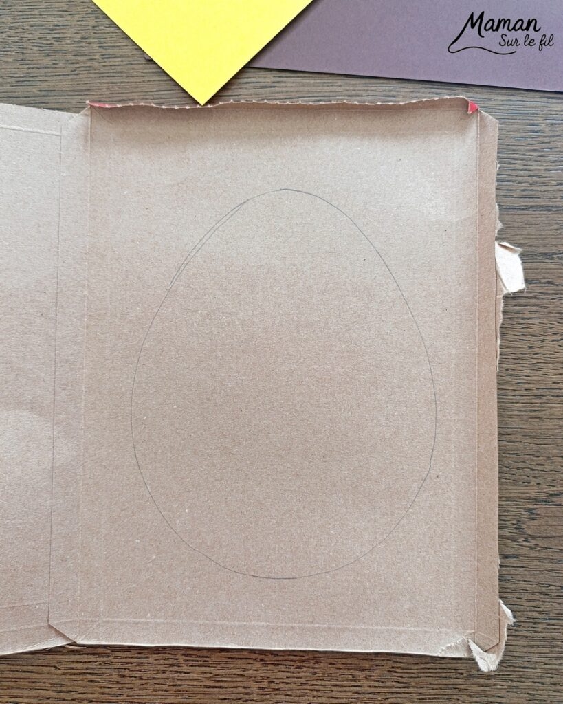 Fabriquer un canard de Pâques en carton et papier déchiré et présentation des nouveaux hors-séries Salamandre : activité créative, collage et manuelle et lecture enfants - Le canard colvert est fabriqué avec du carton et du papier - Découpage, collage - L'oeuf de Pâques est fait avec du carton et des bandes de papier déchiré - Graphismes et dessin - Avis sur les magazines Hors-série Petite Salamandre et Salamandre Junior, parfaits pour 4 à 12 ans, amoureux de la nature et des animaux - Maternelle, Primaire et collège - 3 versions pour tout âge - Complet et qualitatif - Reportages, belles photos, BD, jeux, activités manuelles... - Bricolage et décoration DIY et facile - Bricolage Fait maison, décoration - Thème Animaux de la ferme, animaux et nature en ville, oiseaux, canards, Pâques - Bricolage sympa et facile - Arts visuels Maternelle et cycle 2 - Maternelle et élémentaire - Créativité et lecture jeunesse - Cycle 1 ou 2 - tutoriel photos - mslf