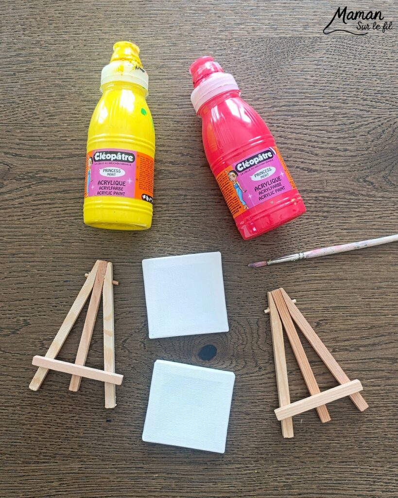 Créer une abeille et une coccinelle avec des mini tableaux : activité créative, peinture et manuelle enfants - Peinture des petites toiles, dessins des détails en noir (bandes et points) - Collage de papier pour ailes, dard et tête - Fils chenille pour les antennes - Bricolage sympa et facile - Thème insectes et autres petites bêtes, nature, printemps - Bricolage et décoration sympa et facile - Arts visuels maternelle et élémentaire - Cycles 1 et 2 - Créativité - tutoriel photos - mslf