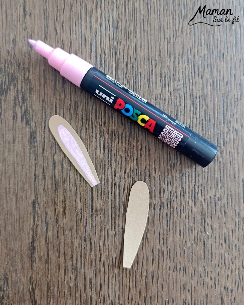 Fabriquer des lapins fleuris avec des coquilles d'oeufs : activité créative, récup', nature et manuelle enfants - Coquilles d'oeufs utilisées comme des vases - Oreilles de lapins de Pâques avec papier - Fleurs pour décorer la tête et les cheveux - Décoration éphémère DIY Fait maison - Cadeau DIY, fait maison à offrir - Bricolage facile - Land Art, Atelier nature, école dehors - Thème fleurs, nature, printemps, Pâques, oeufs, lapins, animaux de la forêt ou de la ferme - Bricolage et décoration sympa et facile - Arts visuels maternelle et élémentaire - Cycles 1 et 2 - Créativité - tutoriel photos - mslf