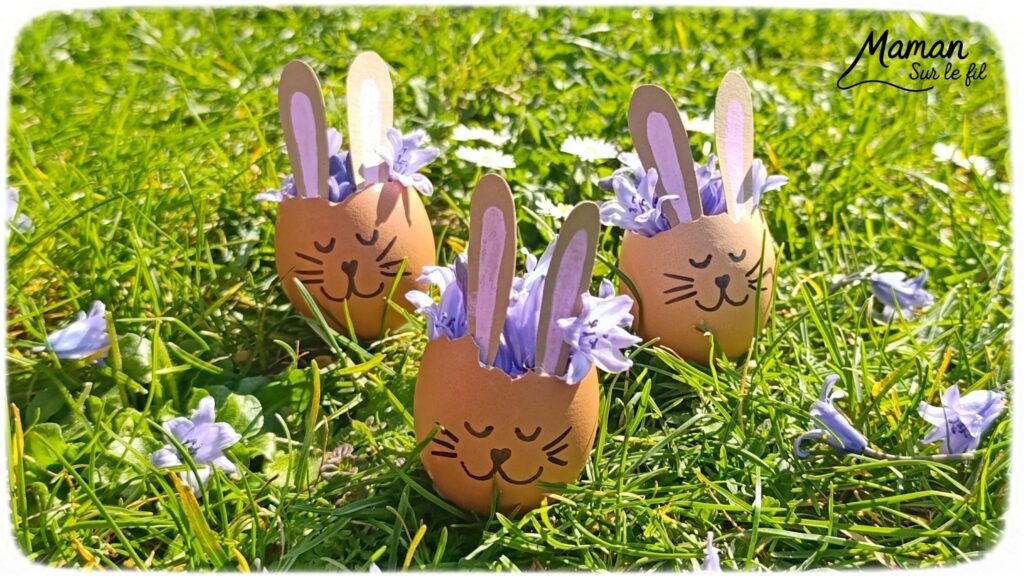 Fabriquer des lapins fleuris avec des coquilles d'oeufs : activité créative, récup', nature et manuelle enfants - Coquilles d'oeufs utilisées comme des vases - Oreilles de lapins de Pâques avec papier - Fleurs pour décorer la tête et les cheveux - Décoration éphémère DIY Fait maison - Cadeau DIY, fait maison à offrir - Bricolage facile - Land Art, Atelier nature, école dehors - Thème fleurs, nature, printemps, Pâques, oeufs, lapins, animaux de la forêt ou de la ferme - Bricolage et décoration sympa et facile - Arts visuels maternelle et élémentaire - Cycles 1 et 2 - Créativité - tutoriel photos - mslf
