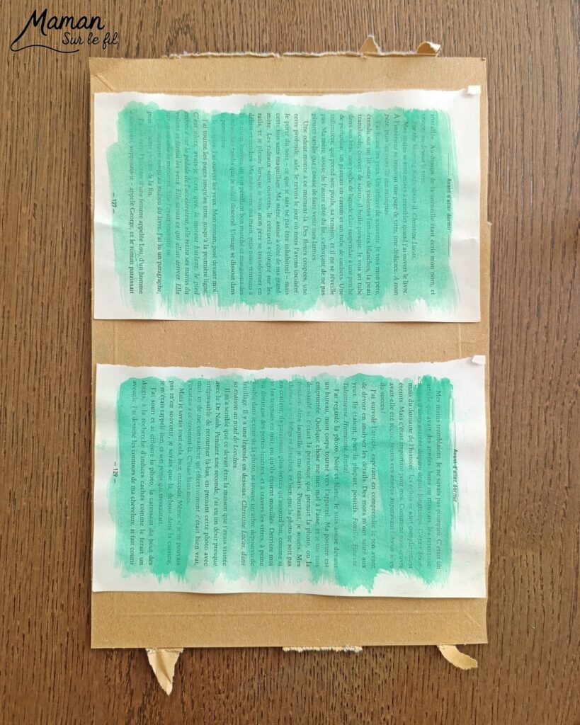 Fabriquer des carottes avec les pages d'un vieux livre : activité créative, peinture, récup' et manuelle enfants - Recyclage, surcyclage d'un livre abîmé - Peinture orange et verte - Récup' de carton pour consolider - Découpage, collage - Cordelettes pour le bas de la carotte - Décoration DIY Fait maison - Bricolage facile et rapide - Thème fruits et légumes, potager, jardinage, nature, printemps - Bricolage et décoration sympa et facile - Arts visuels maternelle et élémentaire - Cycles 1 et 2 - Créativité - tutoriel photos - mslf