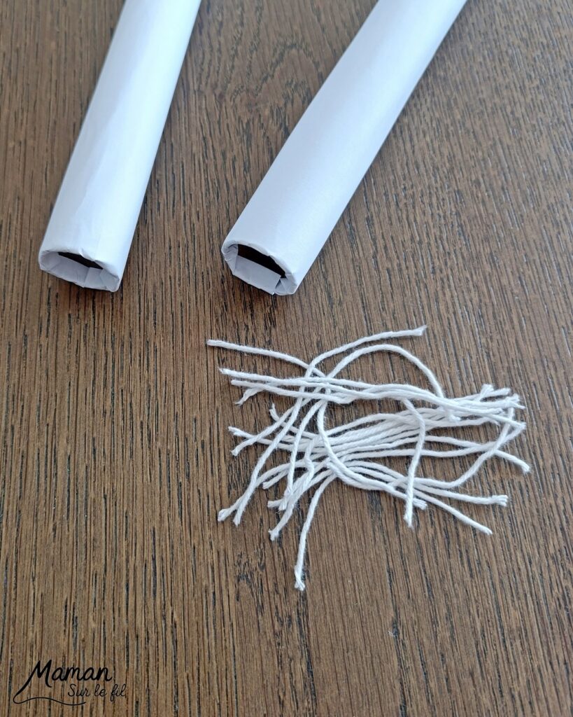 Fabriquer des poireaux en papier : activité créative, récup' et manuelle enfants - Recyclage, surcyclage de rouleaux en carton - Découpage, collage de papier - Bout des poireaux avec des morceaux de laine - Décoration DIY Fait maison - Bricolage facile et rapide - Thème fruits et légumes, potager, jardinage, nature, printemps, hiver - Bricolage et décoration sympa et facile - Arts visuels maternelle et élémentaire - Cycles 1 et 2 - Créativité - tutoriel photos - mslf