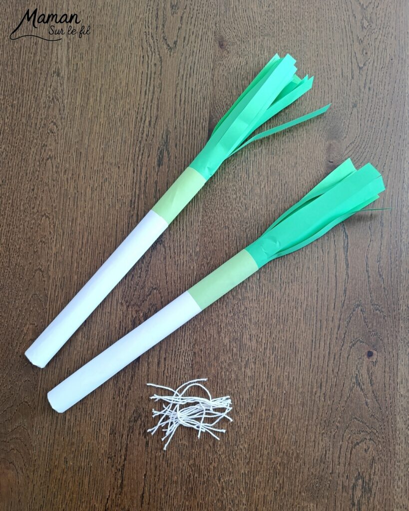 Fabriquer des poireaux en papier : activité créative, récup' et manuelle enfants - Recyclage, surcyclage de rouleaux en carton - Découpage, collage de papier - Bout des poireaux avec des morceaux de laine - Décoration DIY Fait maison - Bricolage facile et rapide - Thème fruits et légumes, potager, jardinage, nature, printemps, hiver - Bricolage et décoration sympa et facile - Arts visuels maternelle et élémentaire - Cycles 1 et 2 - Créativité - tutoriel photos - mslf