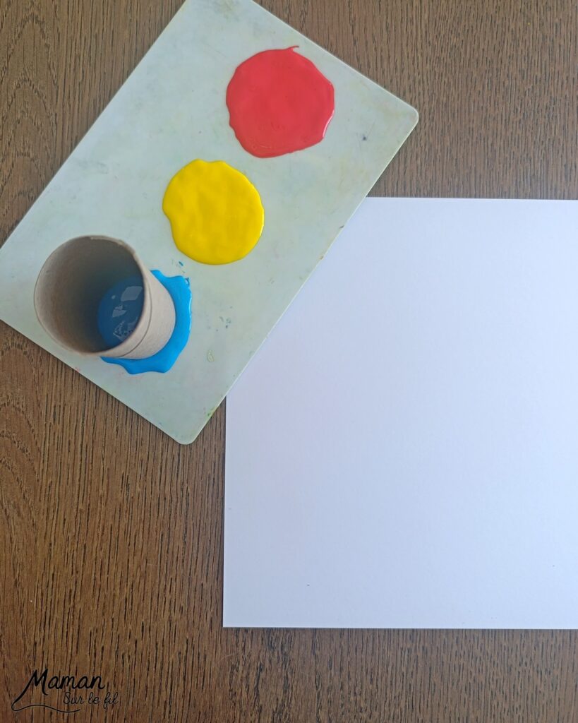 Peindre une petite chenille autour du mélange de couleurs : activité créative, peinture et manuelle enfants - Travail autour des couleurs primaires et secondaires et du mélange de couleurs primaires - Technique de peinture aux cotons-tiges et aux rouleaux de PQ en carton (papier toilette) - Ronds et cercles - Coloriage aux crayons de couleur - Bricolage sympa et facile - Thème insectes et autres petites bêtes, nature, printemps - Bricolage et décoration sympa et facile - Arts visuels maternelle et élémentaire - Cycles 1 et 2 - Créativité - tutoriel photos - mslf