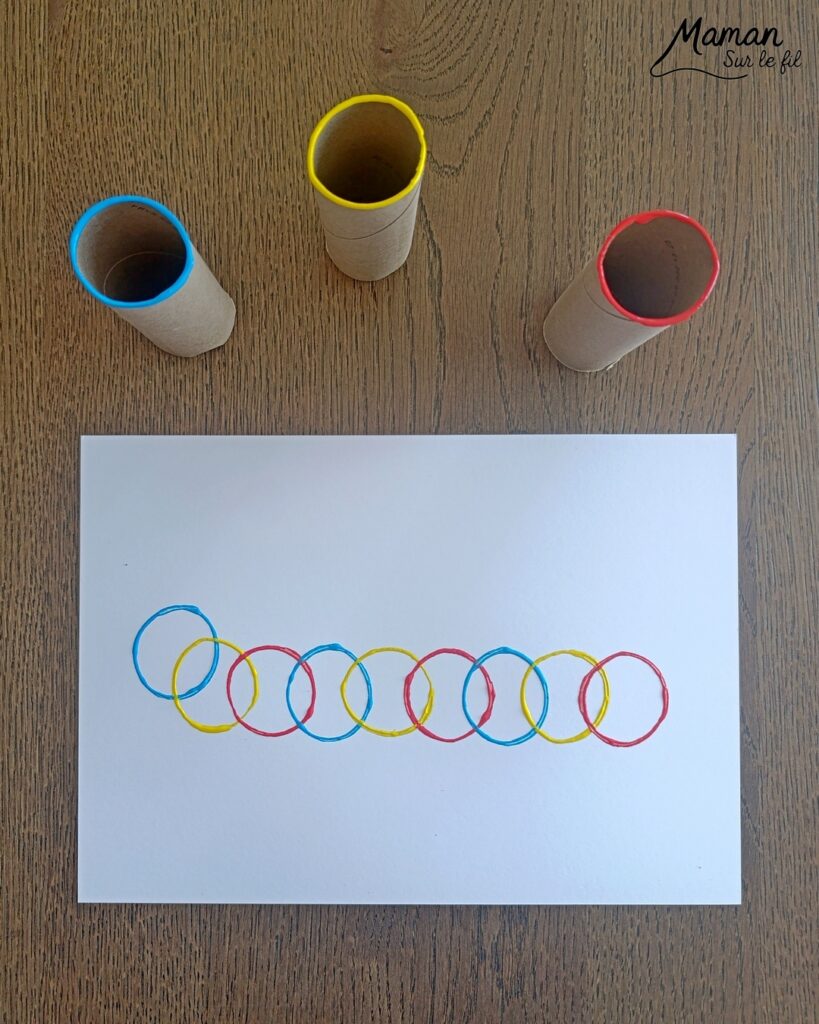 Peindre une petite chenille autour du mélange de couleurs : activité créative, peinture et manuelle enfants - Travail autour des couleurs primaires et secondaires et du mélange de couleurs primaires - Technique de peinture aux cotons-tiges et aux rouleaux de PQ en carton (papier toilette) - Ronds et cercles - Coloriage aux crayons de couleur - Bricolage sympa et facile - Thème insectes et autres petites bêtes, nature, printemps - Bricolage et décoration sympa et facile - Arts visuels maternelle et élémentaire - Cycles 1 et 2 - Créativité - tutoriel photos - mslf