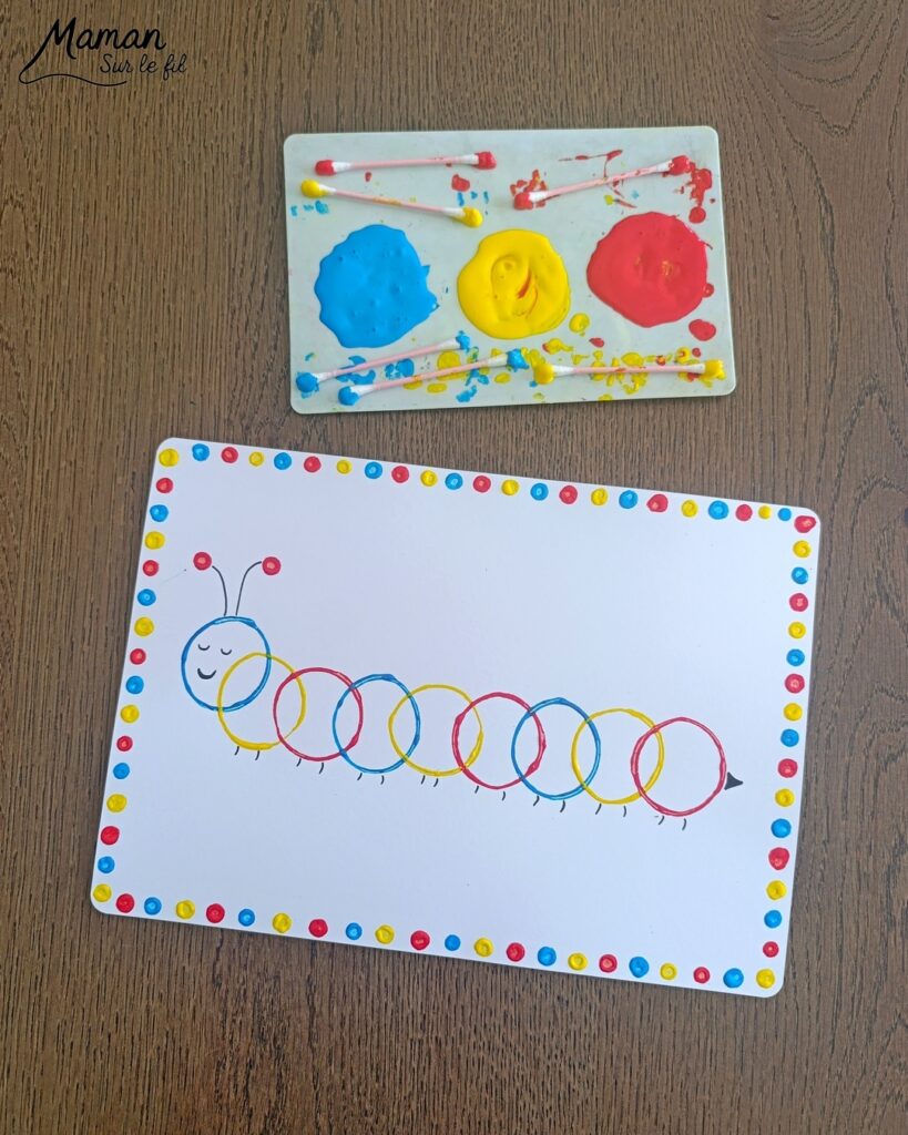 Peindre une petite chenille autour du mélange de couleurs : activité créative, peinture et manuelle enfants - Travail autour des couleurs primaires et secondaires et du mélange de couleurs primaires - Technique de peinture aux cotons-tiges et aux rouleaux de PQ en carton (papier toilette) - Ronds et cercles - Coloriage aux crayons de couleur - Bricolage sympa et facile - Thème insectes et autres petites bêtes, nature, printemps - Bricolage et décoration sympa et facile - Arts visuels maternelle et élémentaire - Cycles 1 et 2 - Créativité - tutoriel photos - mslf
