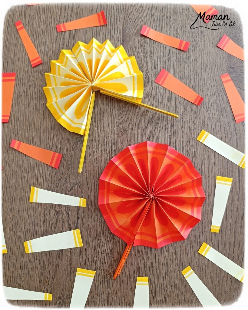Fabriquer des éventails ronds en papier Citron et Orange : activité créative, pliage, dessin et manuelle enfants - Découpage et pliage de papier en accordéon - Dessin des détails au feutre - Poignée, manipulation avec des bâtonnets de glace en bois - Peinture, récup, recyclage et surcyclage - Bricolage Citron et orange - Fruits d'été et du printemps - Décoration DIY Fait maison - Cadeau à offrir - Bricolage facile et rapide - Thème fruits et légumes, potager, jardinage, nature, printemps, été - Bricolage et décoration sympa et facile - Arts visuels maternelle et élémentaire - Cycles 1 et 2 - Créativité - tutoriel photos et vidéo - mslf