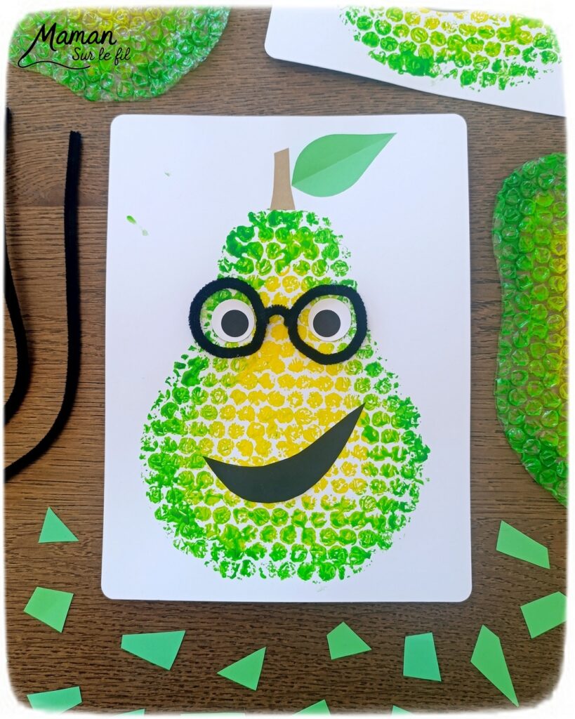 Peindre une poire rigolote avec du papier à bulles : activité créative, peinture et manuelle enfants - Technique de peinture ludique et dégradé de couleurs - Visage rigolo avec découpage et collage de papier - Lunettes en fil chenille - Bricolage - Fruits du printemps - Décoration DIY Fait maison - Bricolage facile et rapide - Thème fruits et légumes, potager, jardinage, nature, printemps, automne, hiver - Bricolage et décoration sympa et facile - Arts visuels maternelle et élémentaire - Cycles 1 et 2 - Créativité - tutoriel photos et vidéo - mslf