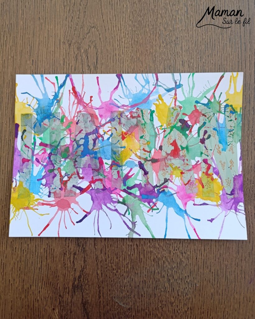 Créer une carte Maman en peinture soufflée à la paille : activité créative, peinture et manuelle enfants - Mot Maman écrit au washi ou masking tape - Tâches de peinture colorées soufflée à la paille pour un effet moderne, pop art, tag - Carte colorée, joyeux pour la fête des mères ou des pères - Cadeau DIY - Décoration DIY Fait maison - Arts visuels et Bricolage facile - Thème amour, amitié, Saint Valentin, fête des grands-mères, mères, grands-pères, pères - Bricolage et décoration sympa et facile - Arts visuels maternelle et élémentaire - Cycles 1 et 2 - Créativité - tutoriel photos - mslf