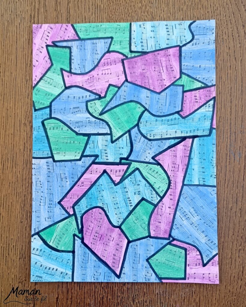 Créer une clé de sol avec des partitions colorées : activité créative, peinture et manuelle enfants - Peindre des partitions avec de la peinture type aquarelle - Travail autour des couleurs froides et chaudes - Découpage et collage - Dessins et contours en noir - Décoration DIY Fait maison - Arts visuels et Bricolage facile - Thème fête de la musique, instruments de musique, été - Bricolage et décoration sympa et facile - Arts visuels maternelle et élémentaire - Cycles 1 et 2 - Créativité - tutoriel photos - mslf