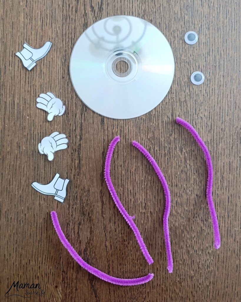 Fabriquer des bonhommes rigolos avec des vieux CD : activité créative, récup' et manuelle enfants - Recyclage, surcyclage d'anciens compact disc (CD) abîmés - Yeux mobiles, fils chenille colorés pour les bras et les jambes - Chaussures et mains imprimées et découpées -Drôles de visages et de positions - Décoration DIY Fait maison - Arts visuels et Bricolage facile - Thème fête de la musique, instruments de musique, été - Bricolage et décoration sympa et facile - Arts visuels maternelle et élémentaire - Cycles 1 et 2 - Créativité - tutoriel photos et vidéo - mslf