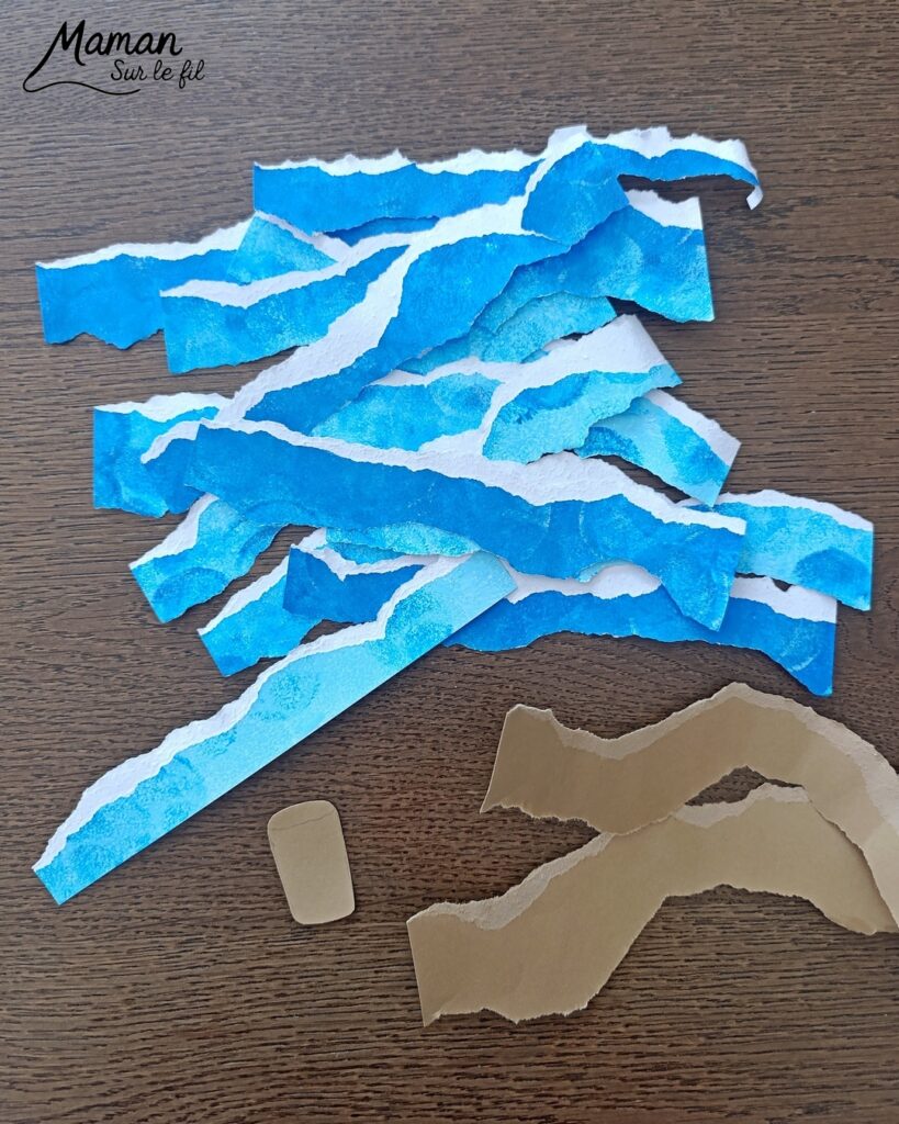 Créer une bouteille d'été et ses petits crabes : activité créative, peinture, papier et manuelle enfants - Peinture aux tampons en camaïeu de bleu - Papier déchiré pour les vagues - Bouteille estivale souvenir - Découpage et collage de papier pour le sable, le bouchon et les crabes - Géométrie, cercles, compas - Dessin pour les détails - Décoration DIY Fait maison - Arts visuels et Bricolage facile - Thème animaux marins, mer, océans, plage, été, vacances - Bricolage et décoration sympa et facile - Arts visuels maternelle et élémentaire - Cycles 1 et 2 - Créativité - tutoriel photos - mslf