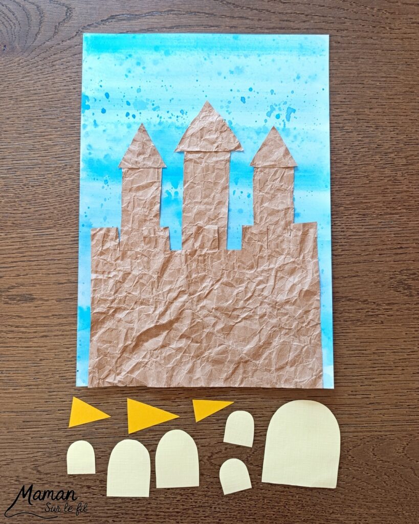 Créer un château de sable avec du papier Kraft froissé : activité créative, papier, peinture et manuelle enfants - Froissage, découpage et collage de papier -Fond en bande de peinture façon aquarelle et peinture éclaboussée - Technique de peinture ludique - Dessins - Décoration DIY Fait maison - Arts visuels et Bricolage facile - Thème mer, océans, plage, été, vacances, loisirs - Bricolage et décoration sympa et facile - Arts visuels maternelle et élémentaire - Cycles 1 et 2 - Créativité - tutoriel photos et vidéo - mslf