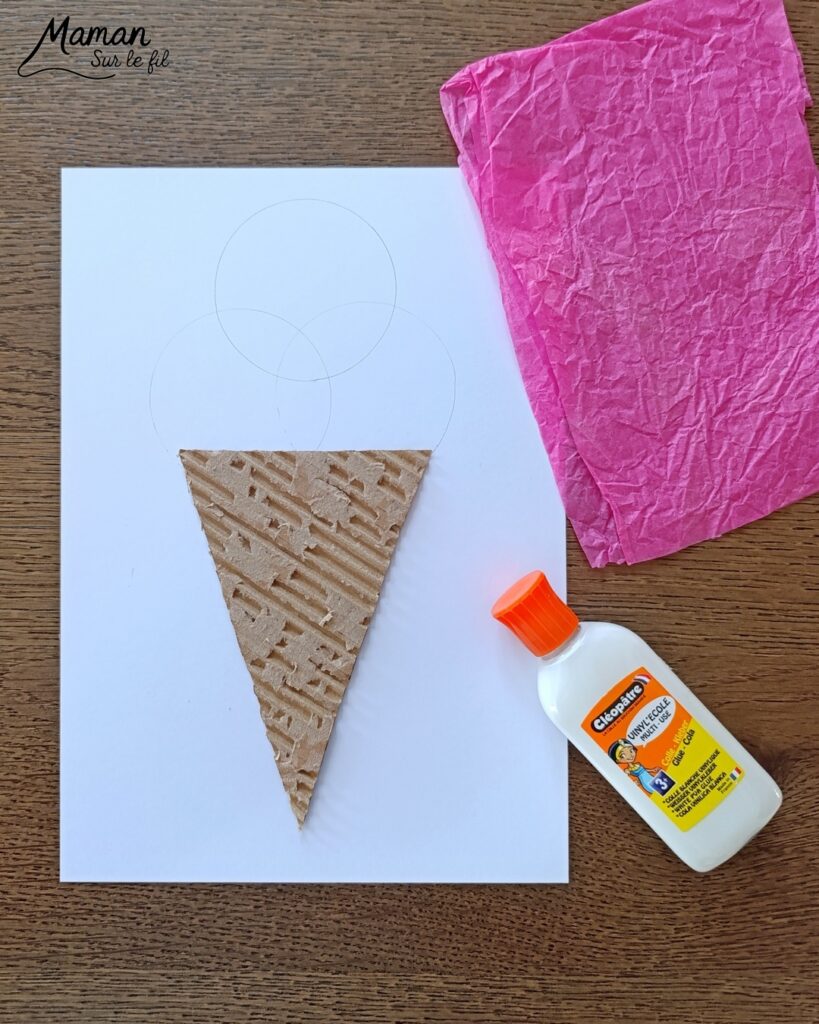 Fabriquer une glace avec du carton ondulé et des boules de papier de soie froissé : activité créative, récup' et manuelle enfants - Recyclage, surcyclage de carton épais et déchiré - Collage de boules de papier de soie froissé pour la texture et un effet 3D et en relief - Dessin et graphismes - Décoration DIY Fait maison - Arts visuels et Bricolage facile - Thème gourmandises, goûters, vacances, été - Bricolage et décoration sympa et facile - Arts visuels maternelle et élémentaire, adultes - Cycles 1 et 2 - Créativité - tutoriel photos et vidéo - mslf