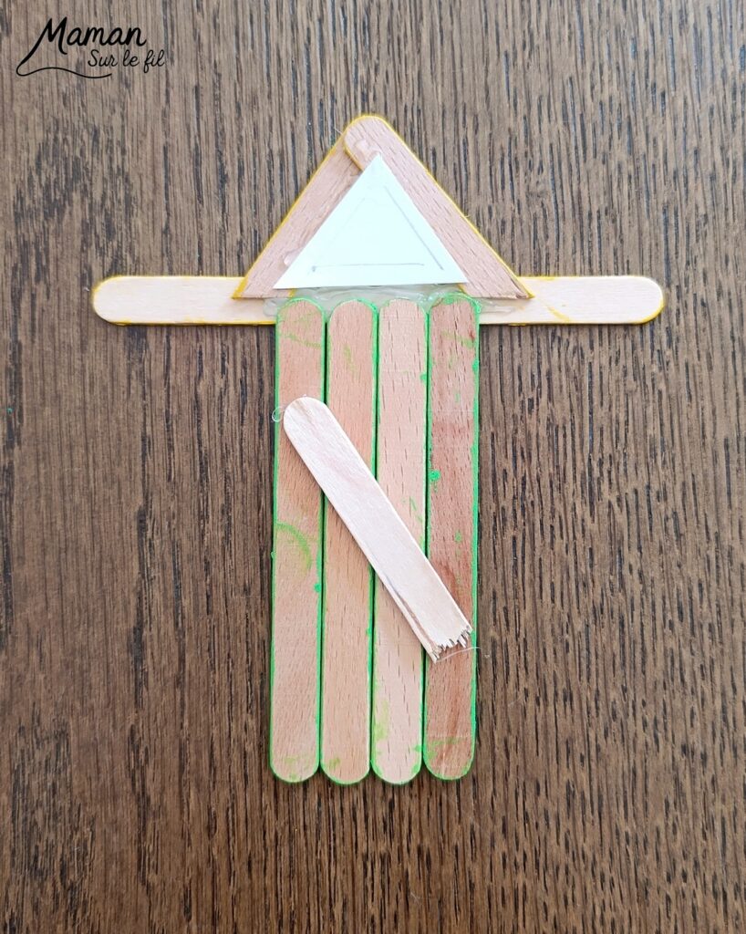 Fabriquer des cactus mexicains en récup' de bâtonnets de glace : activité créative et manuelle enfants - Recyclage, surcyclage de bâtonnets de glace en bois - Peinture avec gouache en stick - Bricolage, dessins, graphismes - Décoration DIY Fait maison - Arts visuels et Bricolage facile - Thème autour du monde, Amérique du Sud, Mexique, désert, été, vacances - Bricolage et décoration sympa et facile - Arts visuels maternelle et élémentaire - Cycles 1 et 2 - Créativité - tutoriel photos et vidéo - mslf