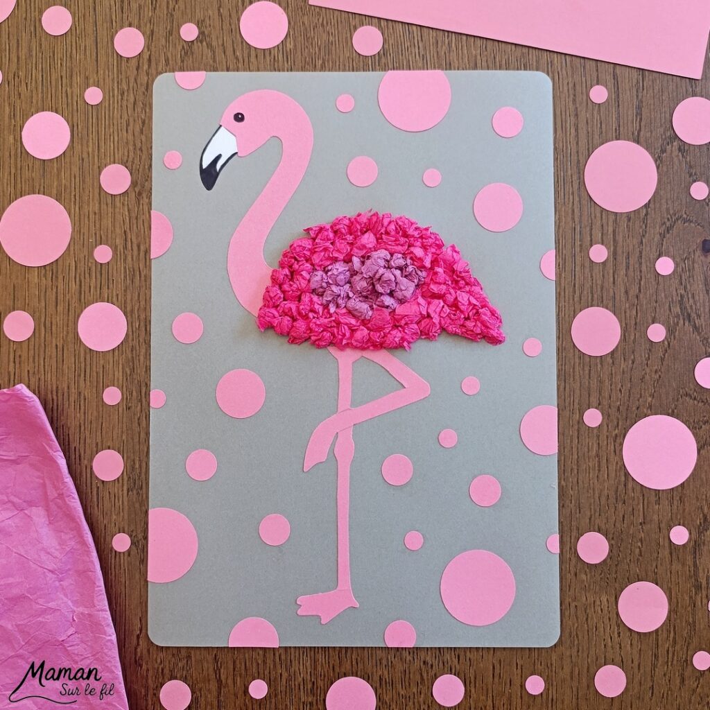 Créer un flamant rose avec des boules de papier de soie froissé : activité créative, récup' et manuelle enfants - Recyclage, surcyclage de papier de soie ou de papier crépon -Déchirage et froissage en boules - Découpage et Collage de papier -Motricité fine - Fond avec des cercles découpés à la perforatrice - Arts visuels et Bricolage facile - Thème animaux, oiseaux, été, vacances - Bricolage et décoration sympa et facile - Arts visuels maternelle et élémentaire - Cycles 1 et 2 - Créativité - tutoriel photos - mslf