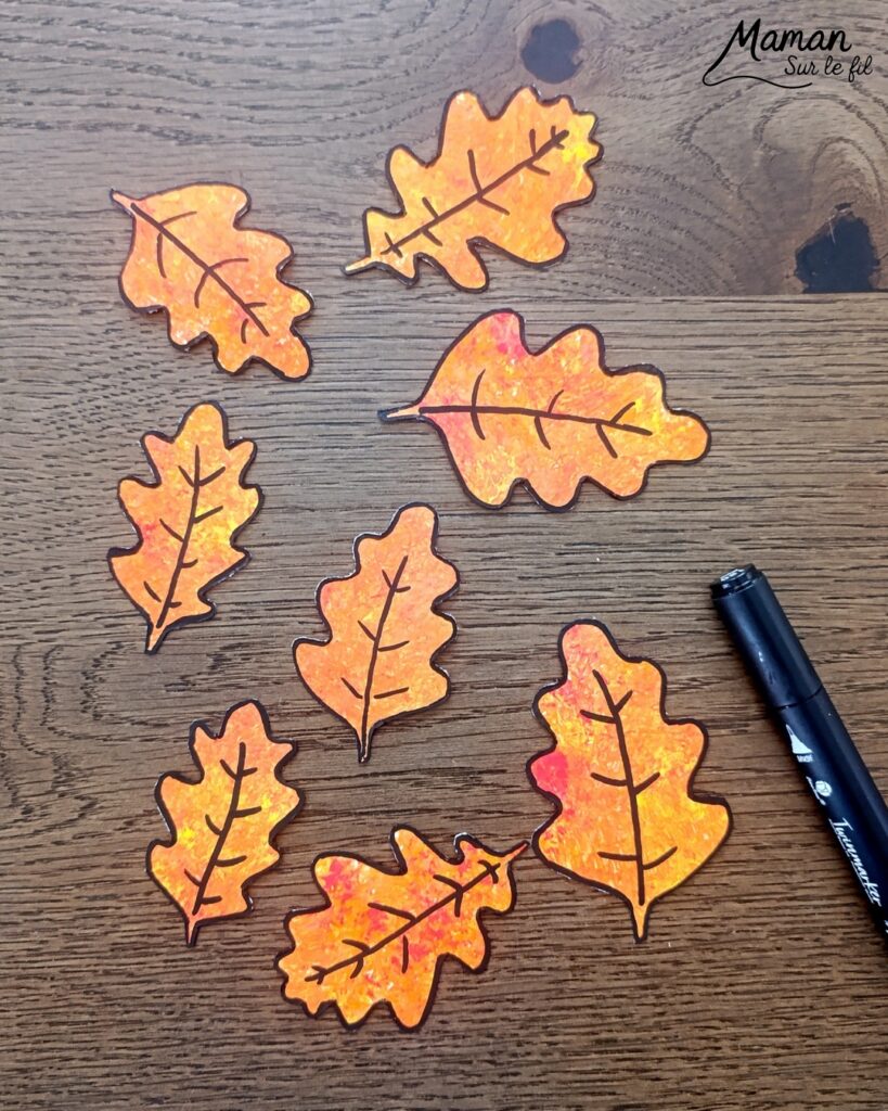 Créer une vache au milieu des feuilles d'automne et présentation des nouveaux hors-séries Salamandre : activité créative, peinture, collage et manuelle et lecture enfants - Fond en peinture à l'éponge dans des couleurs chaudes et automnales - Découpage des éléments de la vache et des feuilles - Dessin des détails et collage des éléments - Avis sur les magazines Hors-série Petite Salamandre, Salamandre Junior, Revue Salamandre parfaits pour 4 à 99 ans, amoureux de la nature et des animaux - Maternelle, Primaire, collège, lycée, adultes - 3 versions pour tout âge - Complet et qualitatif - Reportages, belles photos, BD, jeux, activités manuelles... - Bricolage et décoration DIY et facile - Bricolage Fait maison, décoration - Thème Forêts, Arbres, animaux des bois, automne, animaux de la ferme - Bricolage sympa et facile - Arts visuels Maternelle et cycle 2 - Maternelle et élémentaire - Créativité et lecture jeunesse - Cycle 1 ou 2 - tutoriel photos - mslf