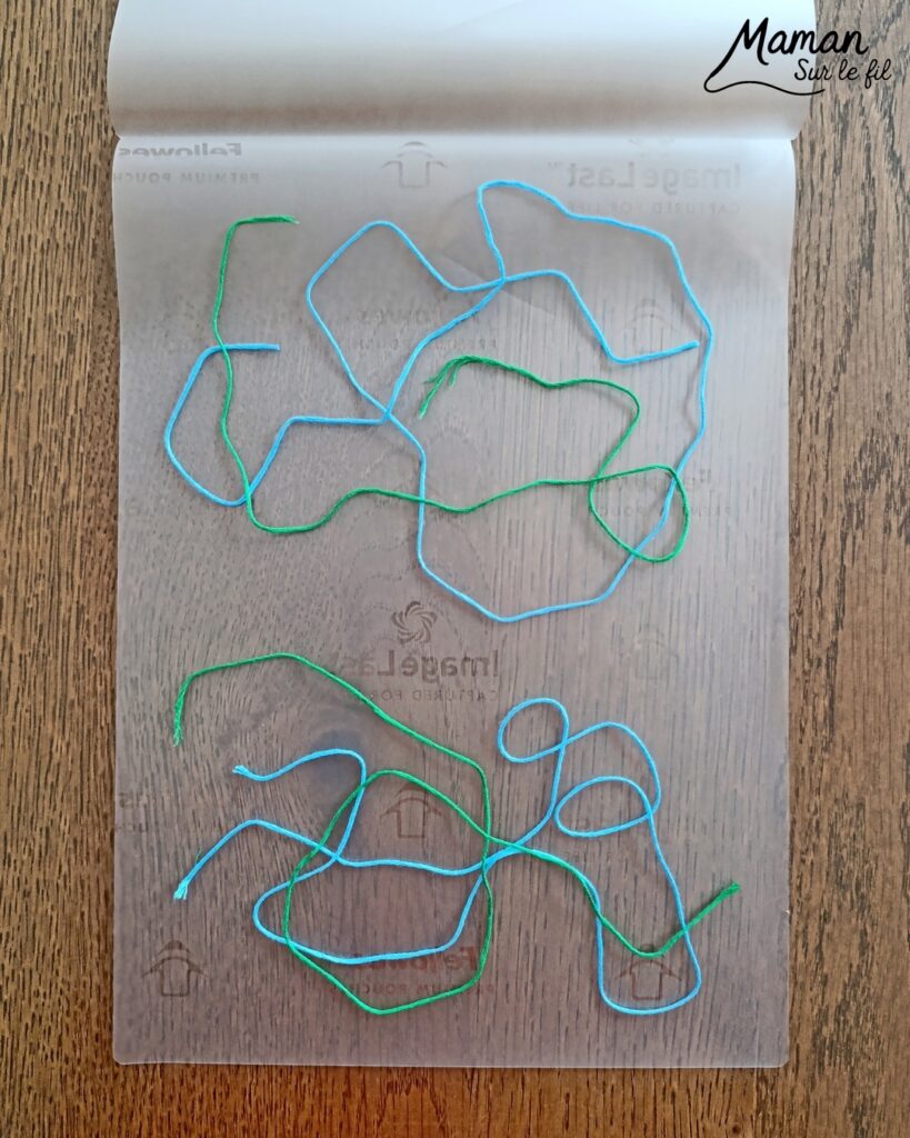 Créer des monstres colorés en laine plastifiée : activité créative, rigolote et manuelle - Laine, fils de broderie multicolores collé ou plastifié pour faire une forme aléatoire de monstres - Yeux rigolos découpés et collés pour finir - Découpage, collage - Tête de monstre rigolote - Bricolage et décoration DIY et facile - Bricolage Fait maison, décoration - Thème Halloween, monstres, créatures imaginaires et légendaires - Bricolage sympa et facile - Arts visuels Maternelle et cycle 2 - Maternelle et élémentaire - Créativité - Cycle 1 ou 2 - tutoriel photos et vidéo - mslf
